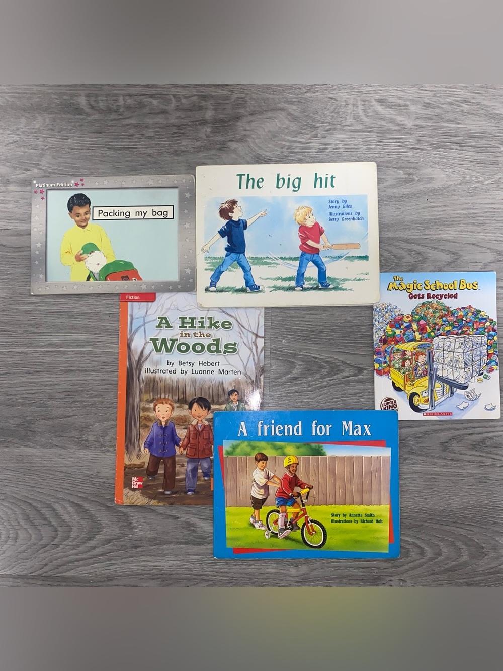 A Friend for Max - Blue Kids Picture Book